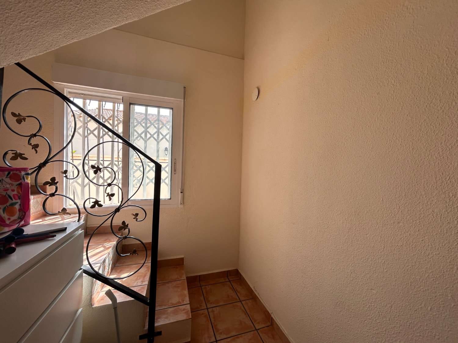 4 soveværelse Villa til salg i Orihuela med swimmingpool - € 359.000 (Ref: 9057333)