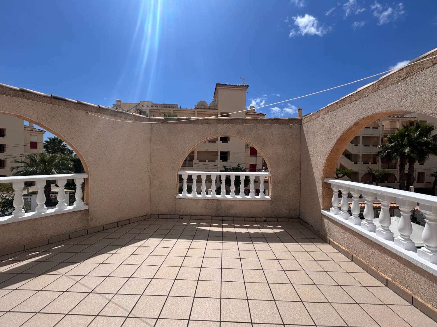 4 soveværelse Villa til salg i Orihuela med swimmingpool - € 359.000 (Ref: 9057333)