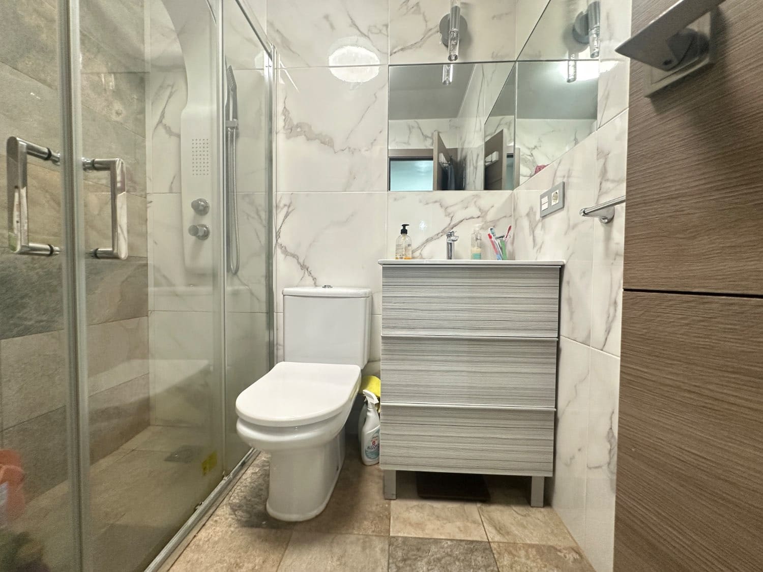 2 Zimmer Wohnung zu verkaufen in Torrevieja mit Pool - 189.000 € (Ref: 9062146)