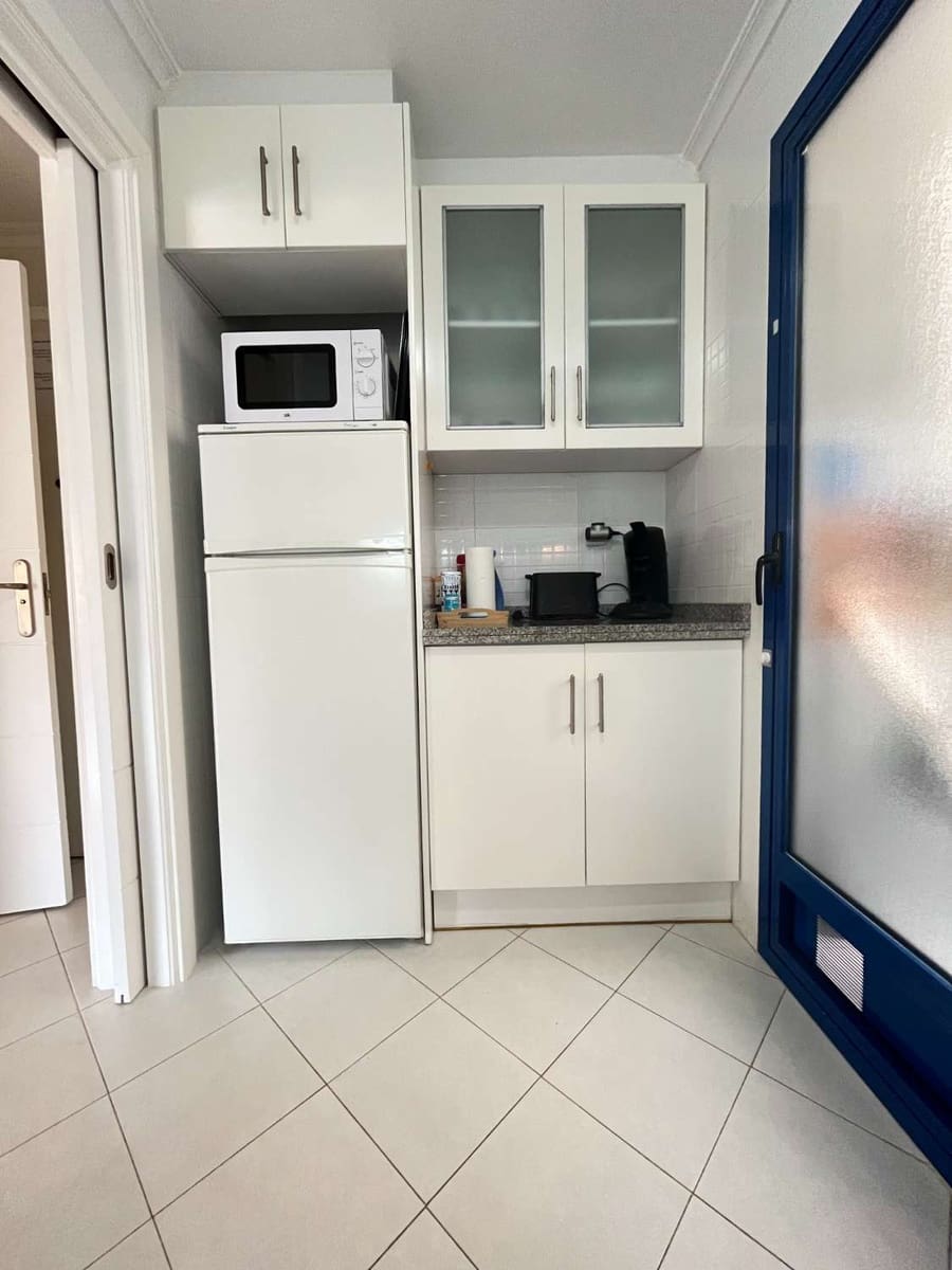 2 Zimmer Strandapartment zu verkaufen in Orihuela mit Pool Garage - 250.000 € (Ref: 9068643)