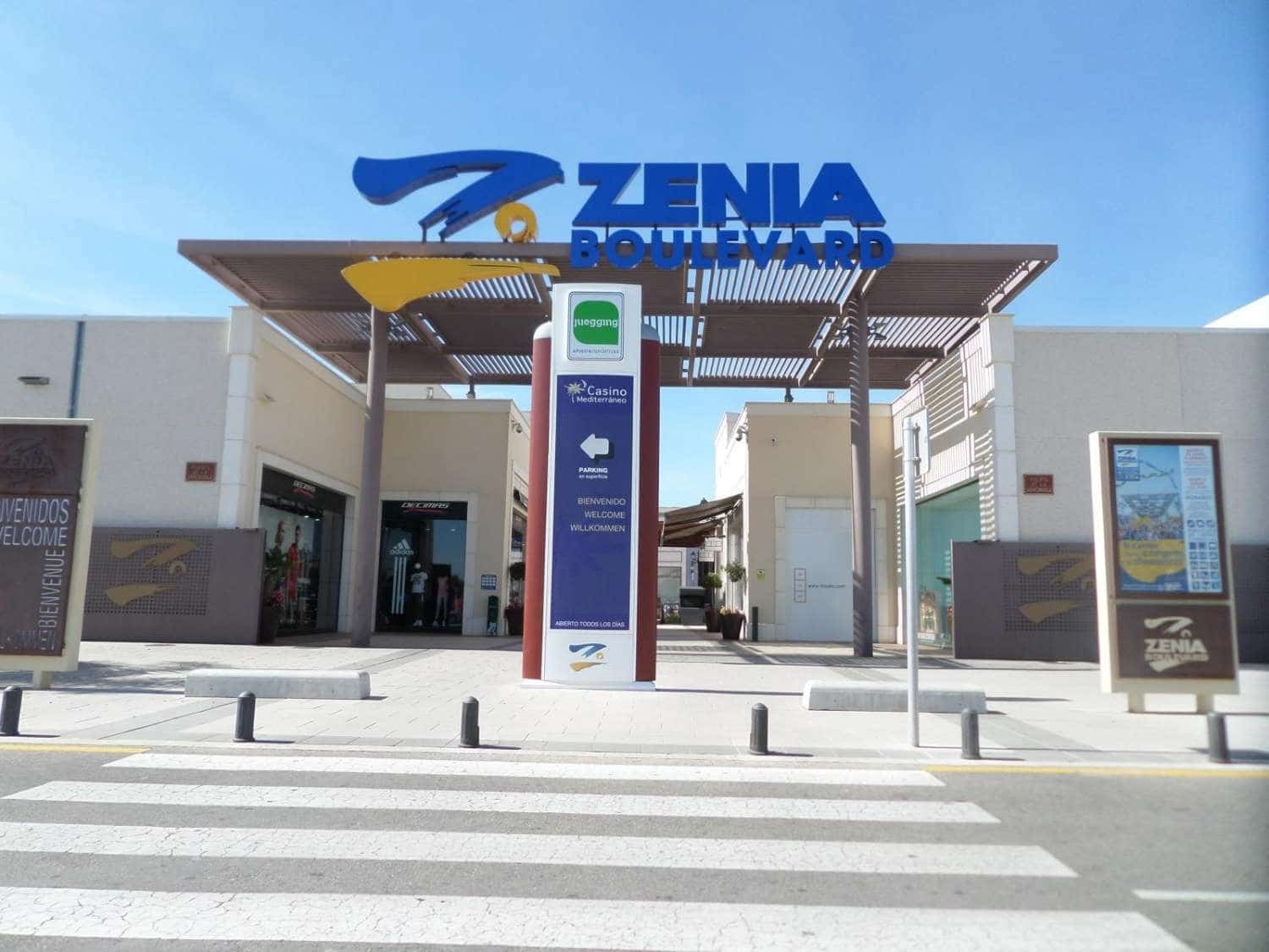 2 Zimmer Strandapartment zu verkaufen in Orihuela mit Pool Garage - 250.000 € (Ref: 9068643)