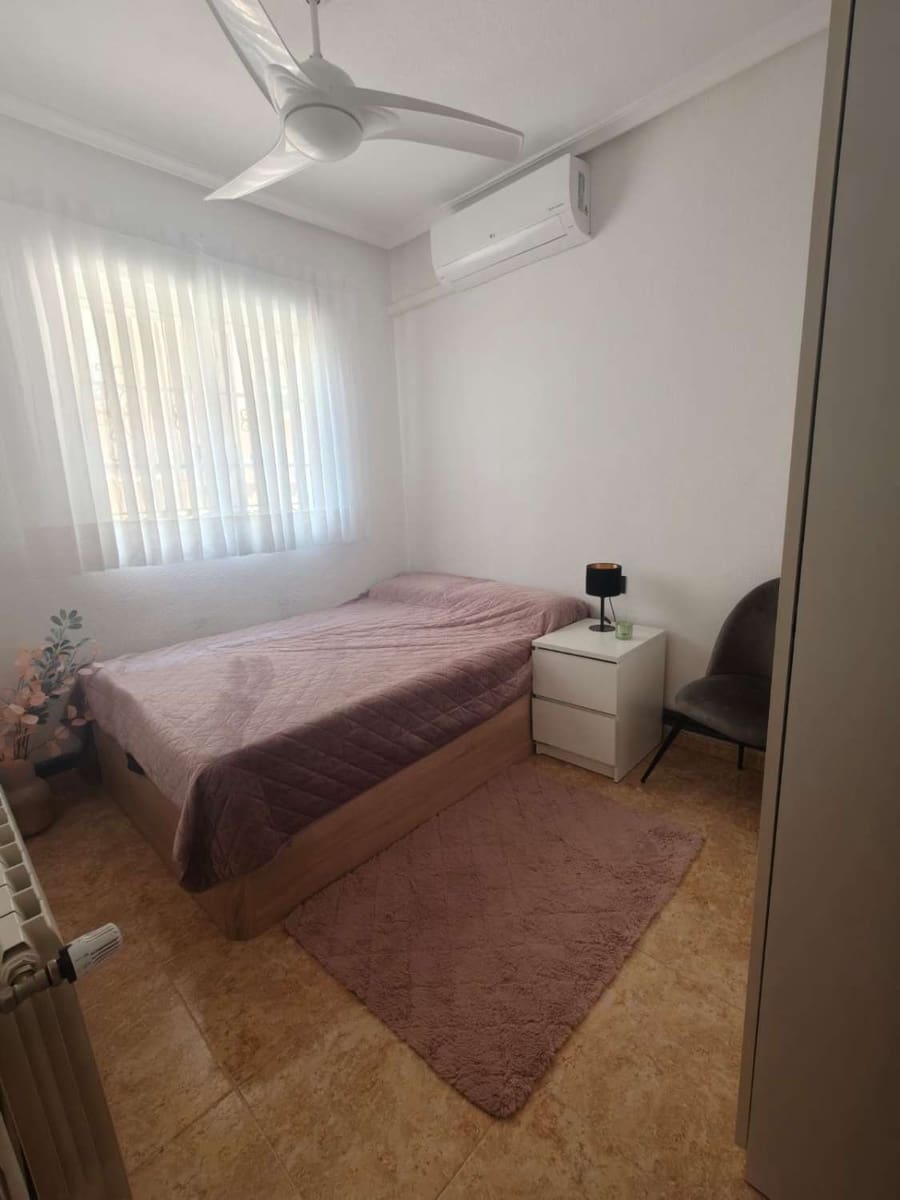 3 soveværelse Rækkehus til salg i Orihuela med swimmingpool garage - € 259.000 (Ref: 9074868)