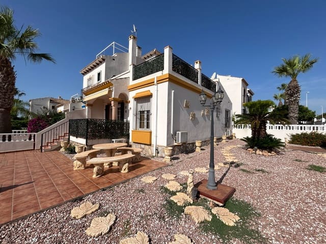3 Zimmer Haus zu verkaufen in Orihuela mit Pool - 263.000 € (Ref: 9098885)