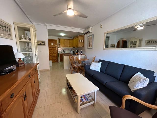 2 makuuhuone Huoneisto myytävänä paikassa Orihuela mukana uima-altaan - 132 000 € (Ref: 9100497)