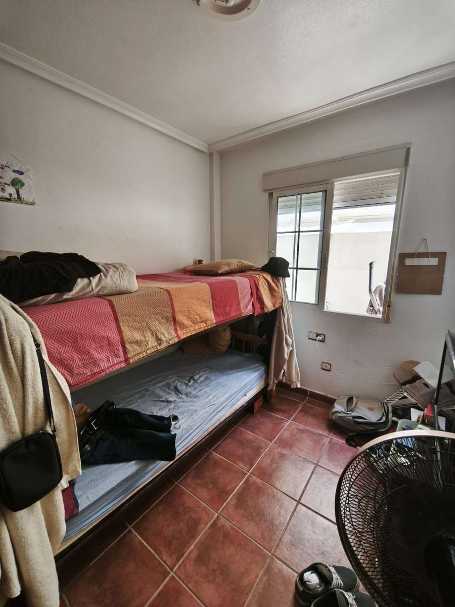 3 makuuhuone Asunto myytävänä paikassa Orihuela mukana uima-altaan - 169 900 € (Ref: 9100498)