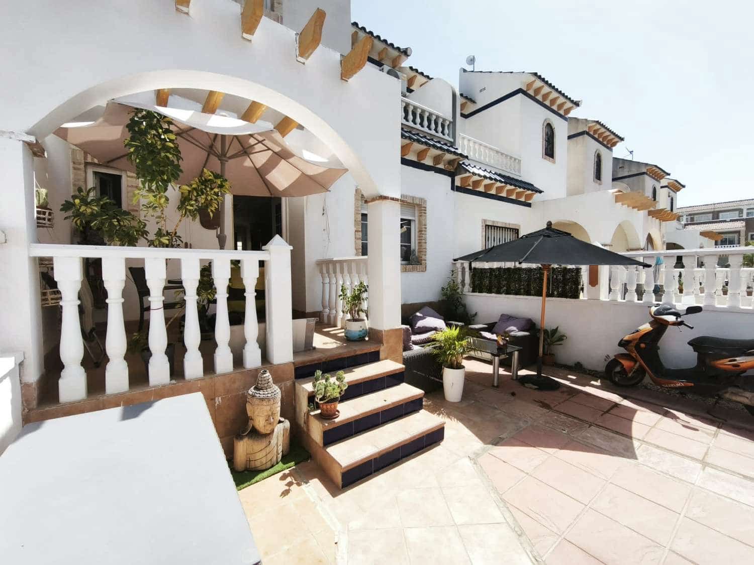 3 makuuhuone Asunto myytävänä paikassa Orihuela mukana uima-altaan - 169 900 € (Ref: 9100498)