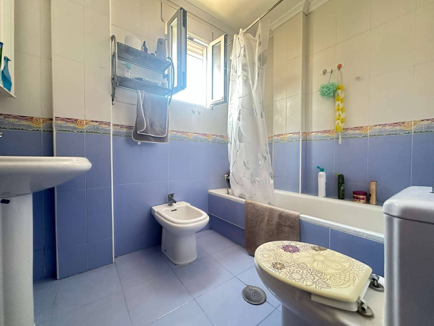 3 makuuhuone Asunto myytävänä paikassa Orihuela mukana uima-altaan - 169 900 € (Ref: 9100498)