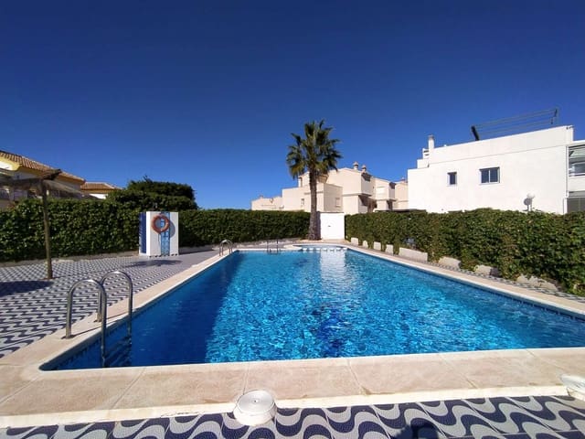 3 sovrum Lägenhet till salu i Orihuela med pool - 169 900 € (Ref: 9100498)