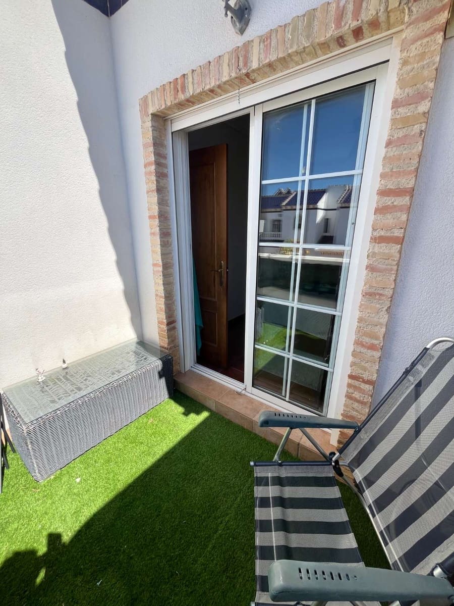 3 bedroom Flat for sale in Orihuela with pool - € 169,900 (Ref: 9100498)