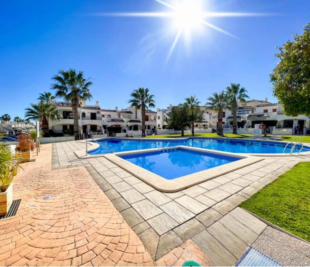 2 soveværelse Lejlighed til salg i Orihuela med swimmingpool garage - € 189.000 (Ref: 9124647)
