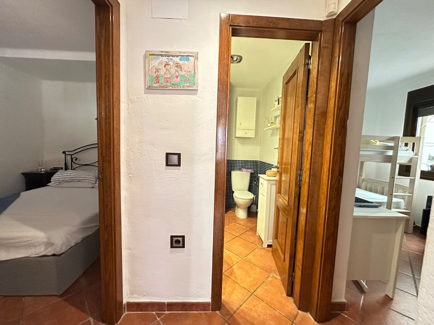 2 bedroom Beach Apartment for sale in Torrevieja with pool - € 192,000 (Ref: 9136915)