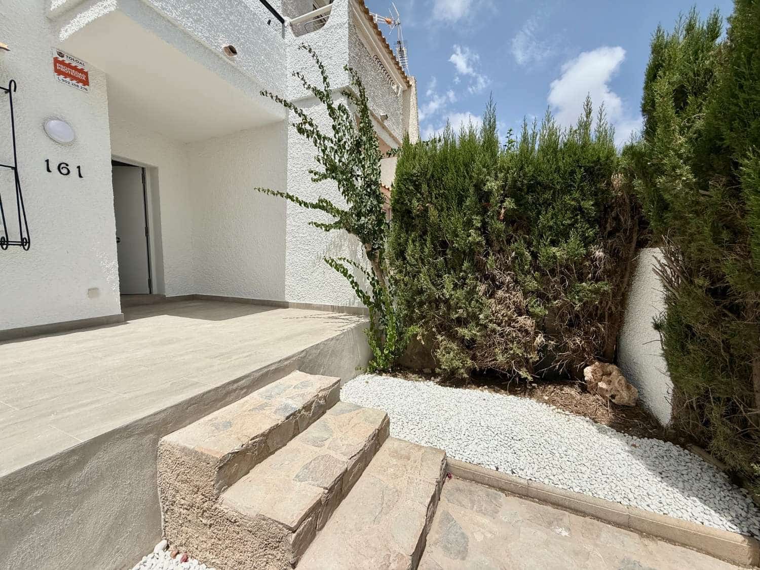 2 bedroom Flat for sale in Orihuela with pool - € 185,000 (Ref: 9136916)