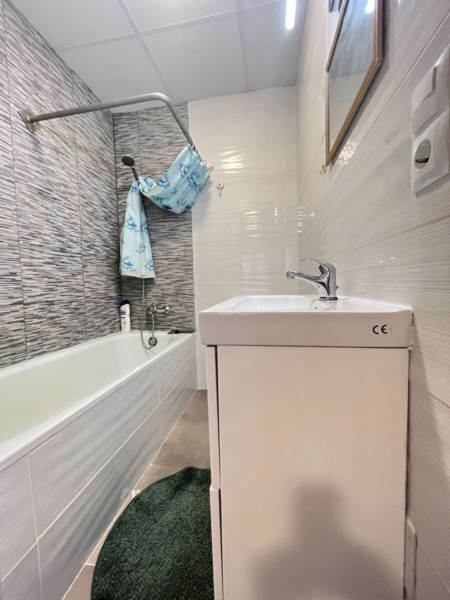 3 soverom Rekkehus til salgs i Orihuela med svømmebasseng - € 159 900 (Ref: 9146779)