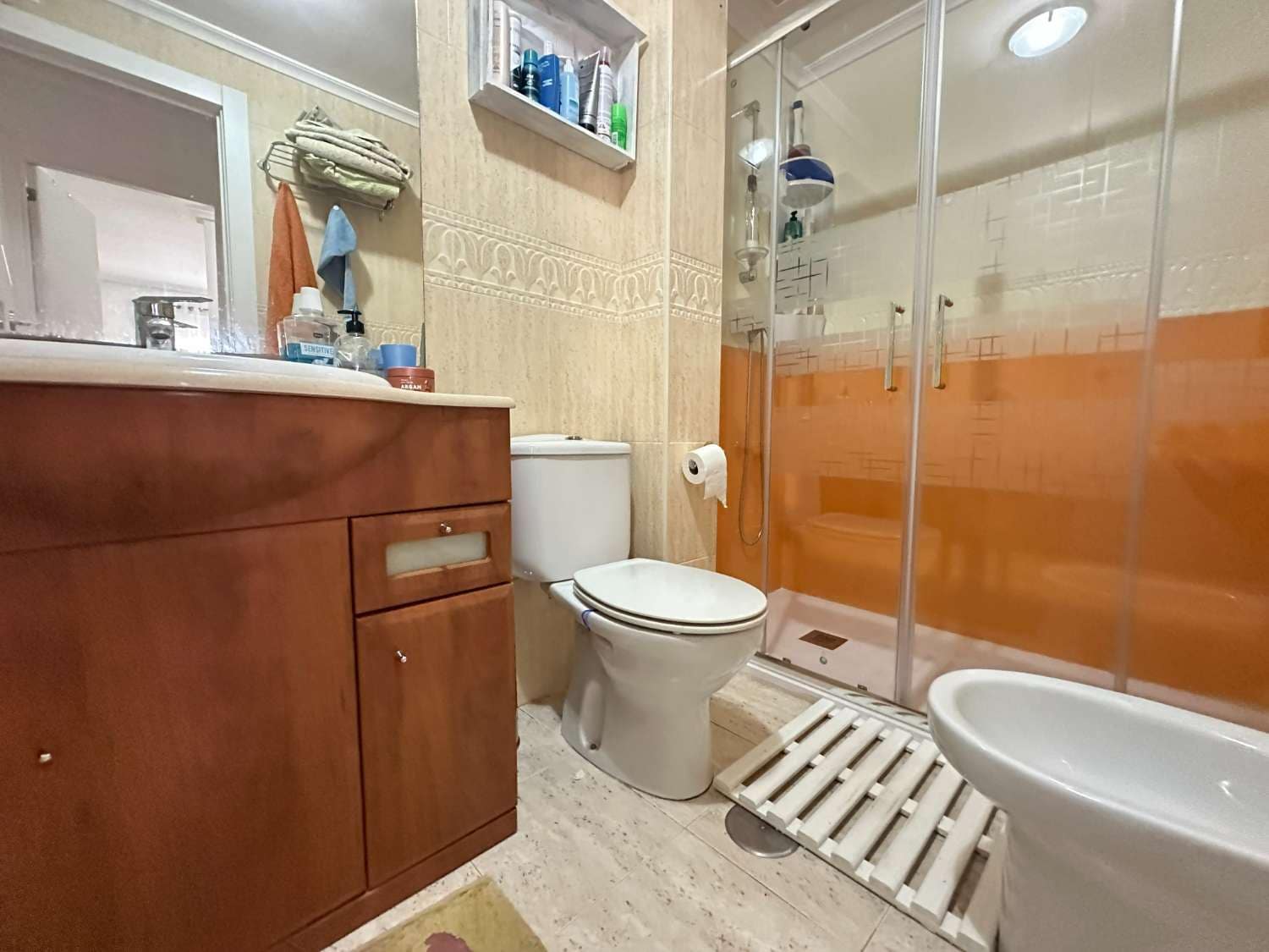 2 soveværelse Strandlejlighed til salg i Orihuela med swimmingpool - € 230.000 (Ref: 9146780)