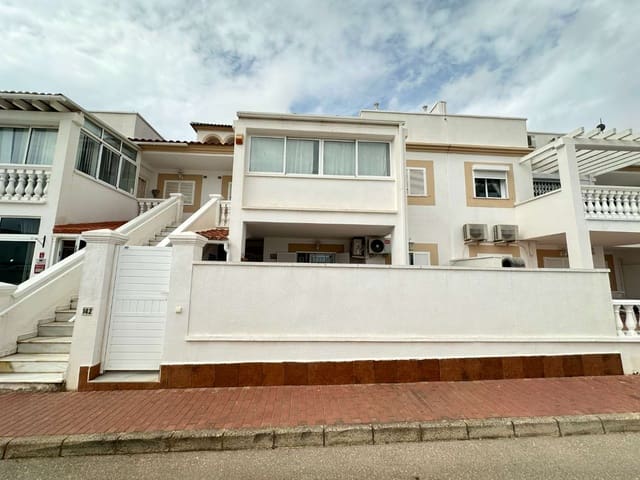 2 soveværelse Strandlejlighed til salg i Orihuela med swimmingpool - € 230.000 (Ref: 9146780)