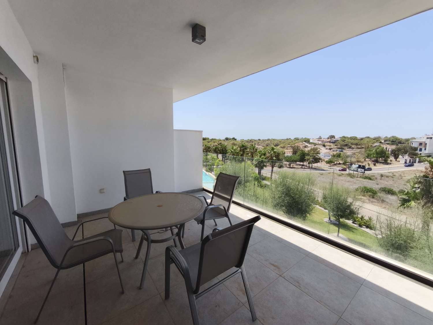 2 soveværelse Lejlighed til salg i Orihuela Costa med swimmingpool garage - € 249.999 (Ref: 9160802)