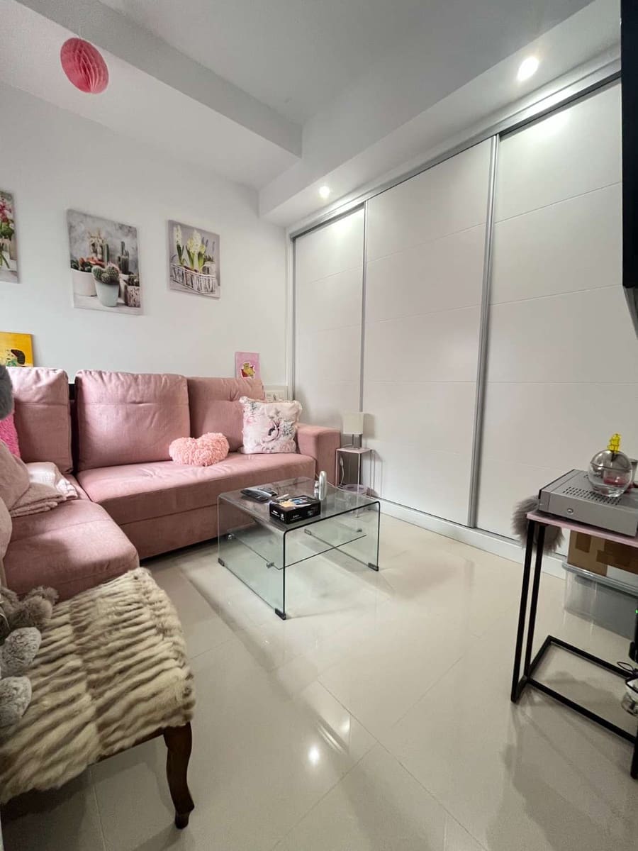 3 slaapkamer Rijtjeshuis te koop in Orihuela met zwembad garage - € 279.000 (Ref: 9173218)