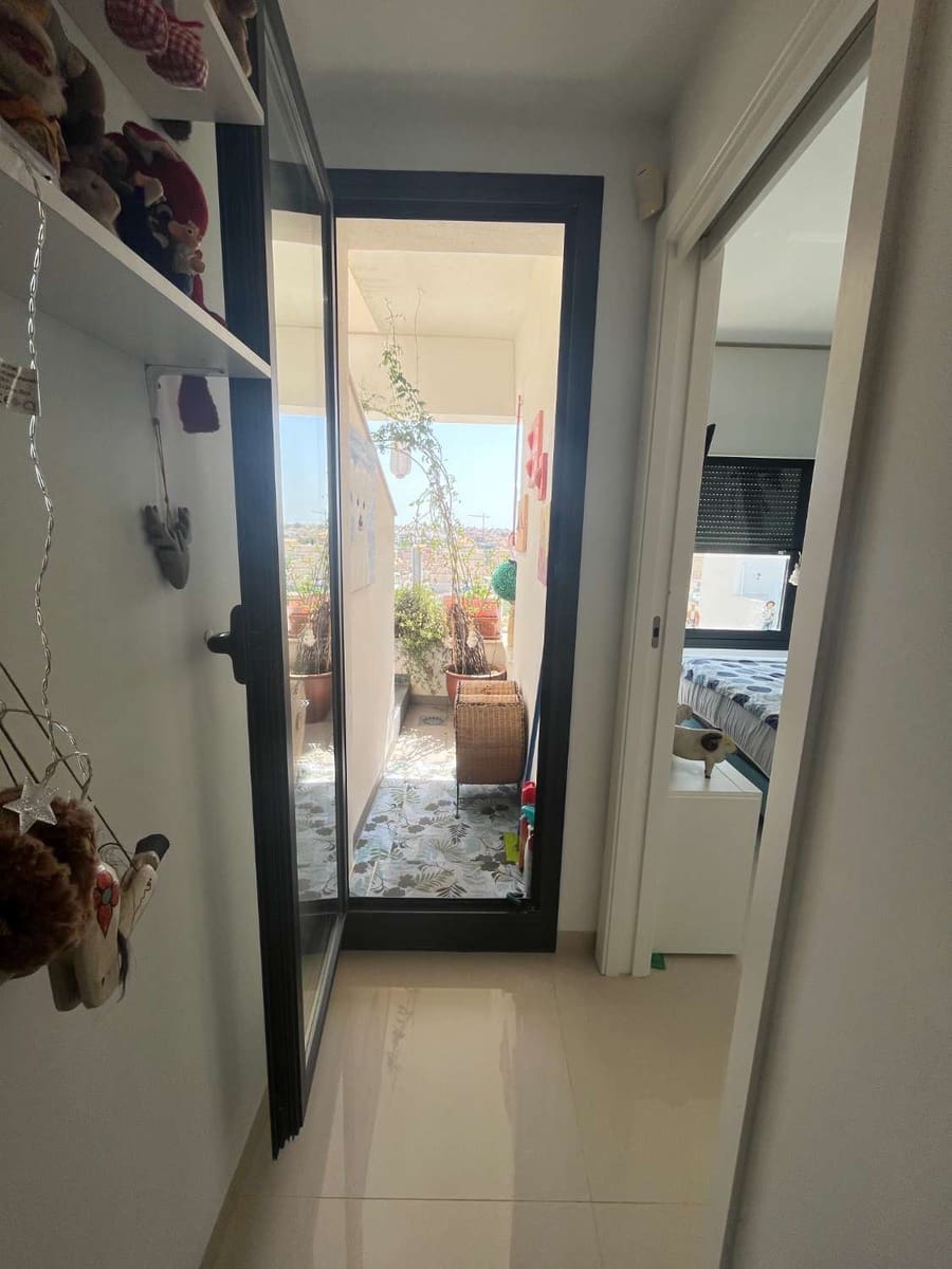 3 slaapkamer Rijtjeshuis te koop in Orihuela met zwembad garage - € 279.000 (Ref: 9173218)