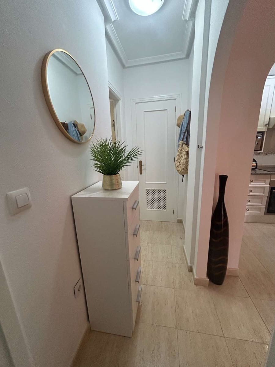 2 makuuhuone Ranta-asunto myytävänä paikassa Orihuela mukana uima-altaan - 205 000 € (Ref: 9192082)