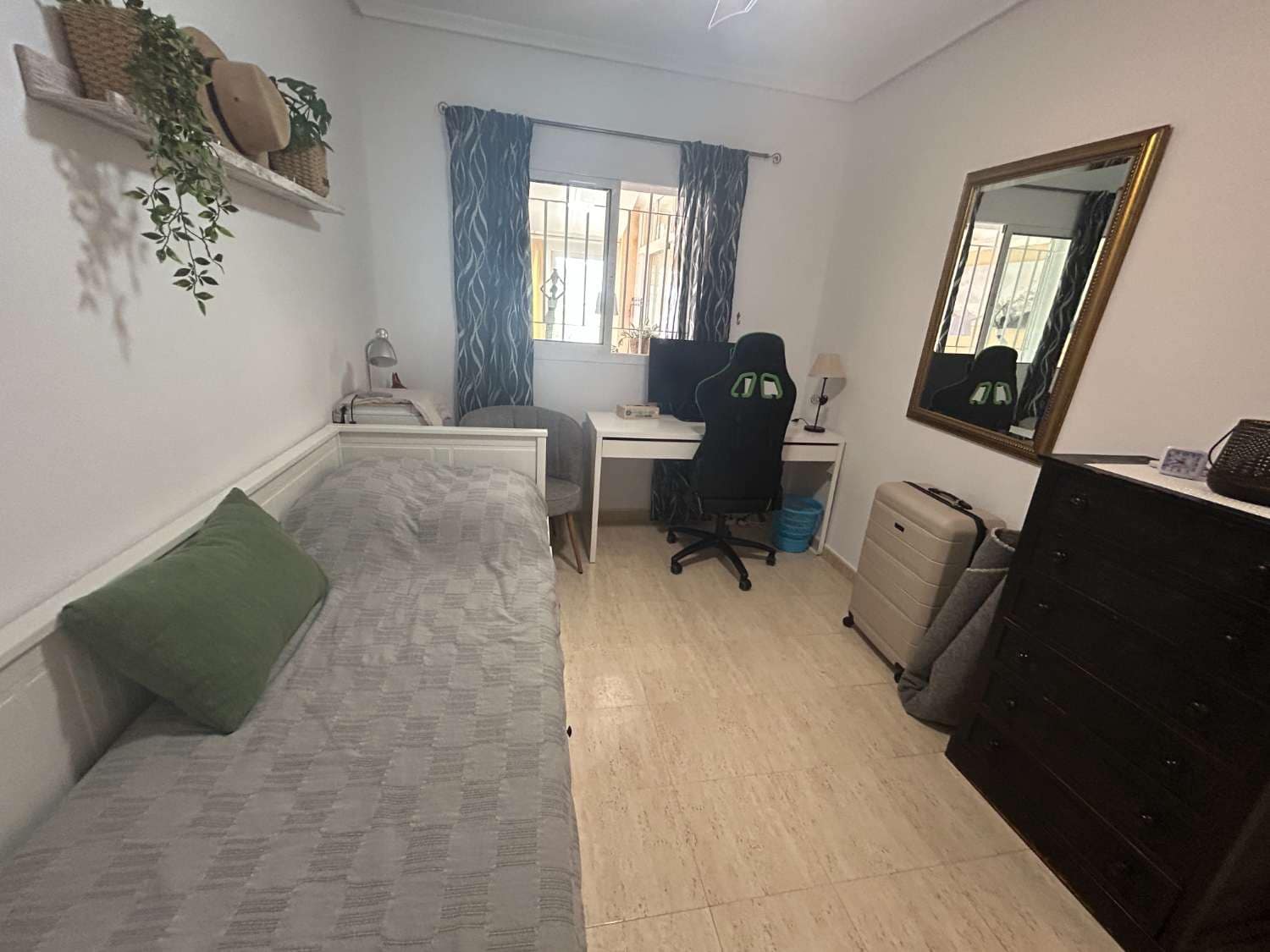 2 makuuhuone Ranta-asunto myytävänä paikassa Orihuela mukana uima-altaan - 205 000 € (Ref: 9192082)