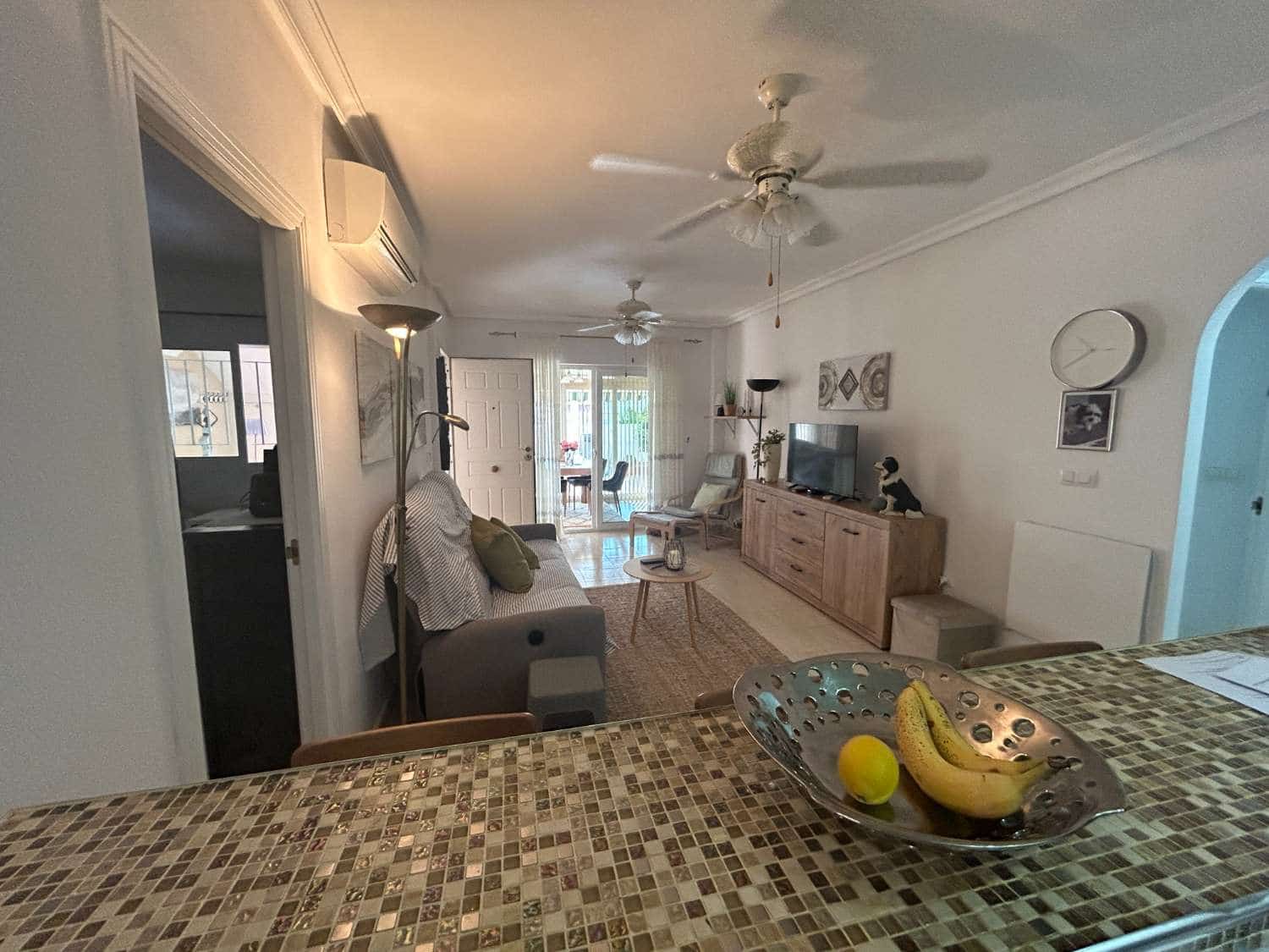 2 makuuhuone Ranta-asunto myytävänä paikassa Orihuela mukana uima-altaan - 205 000 € (Ref: 9192082)