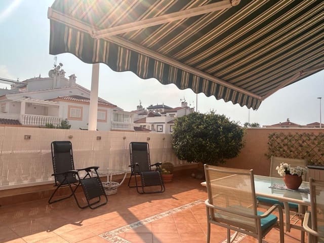 2 makuuhuone Ranta-asunto myytävänä paikassa Orihuela mukana uima-altaan - 205 000 € (Ref: 9192082)