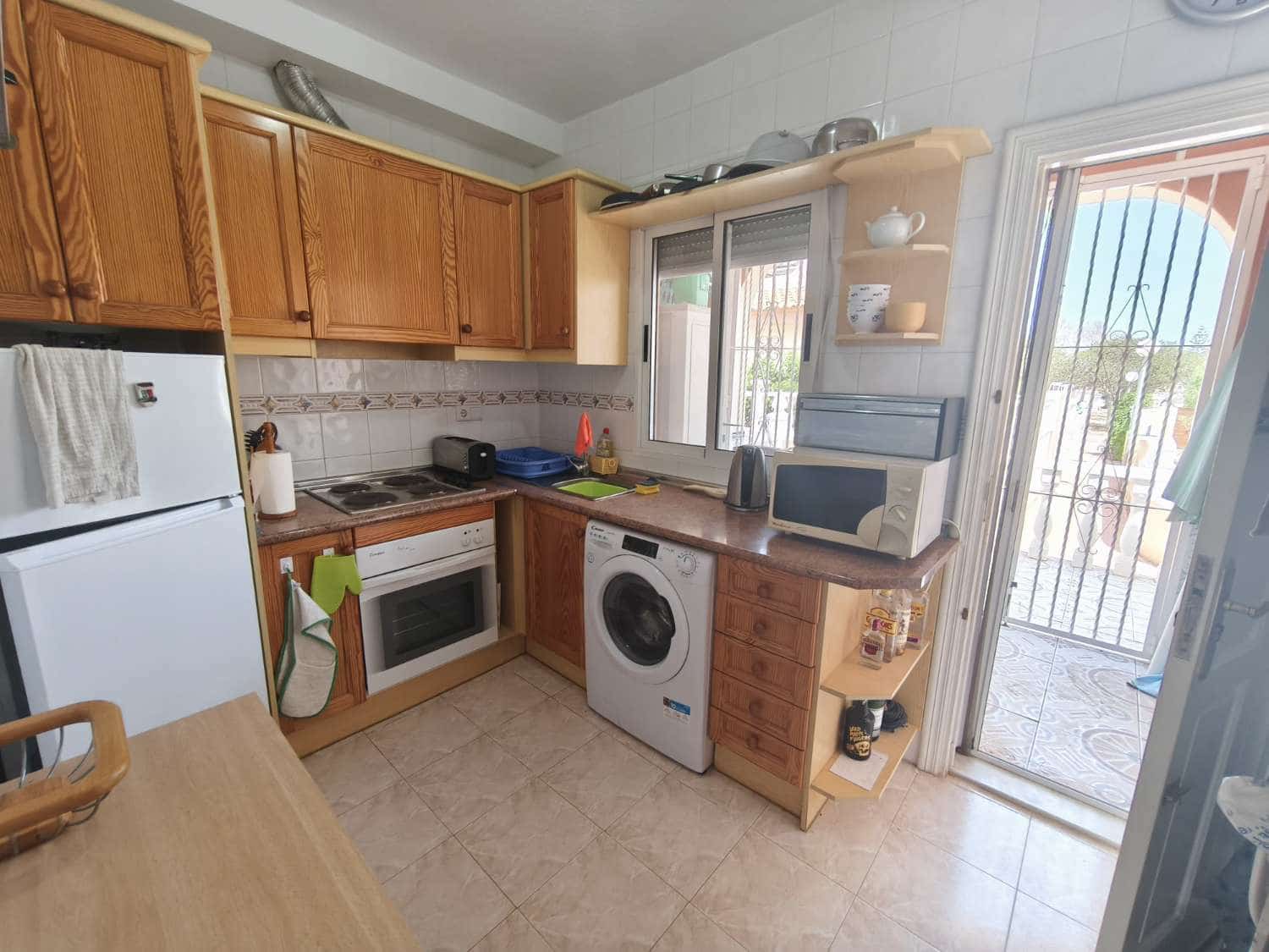 2 makuuhuone Asunto myytävänä paikassa Orihuela mukana uima-altaan - 148 000 € (Ref: 9197501)