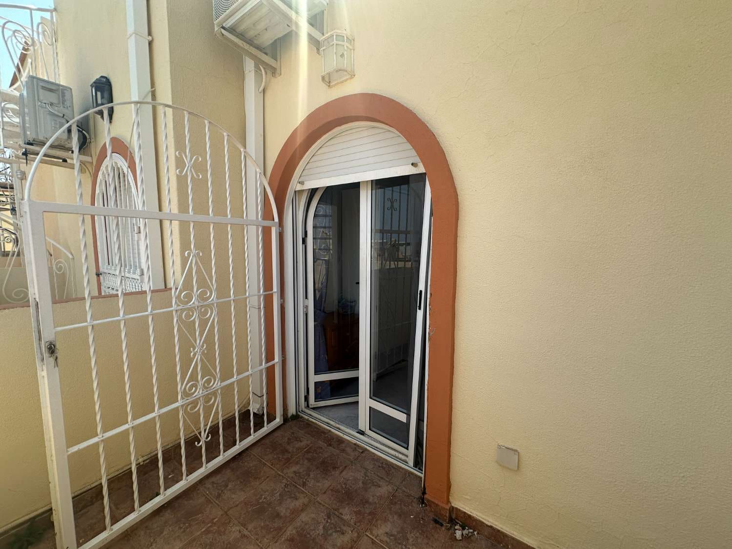 2 makuuhuone Asunto myytävänä paikassa Orihuela mukana uima-altaan - 148 000 € (Ref: 9197501)