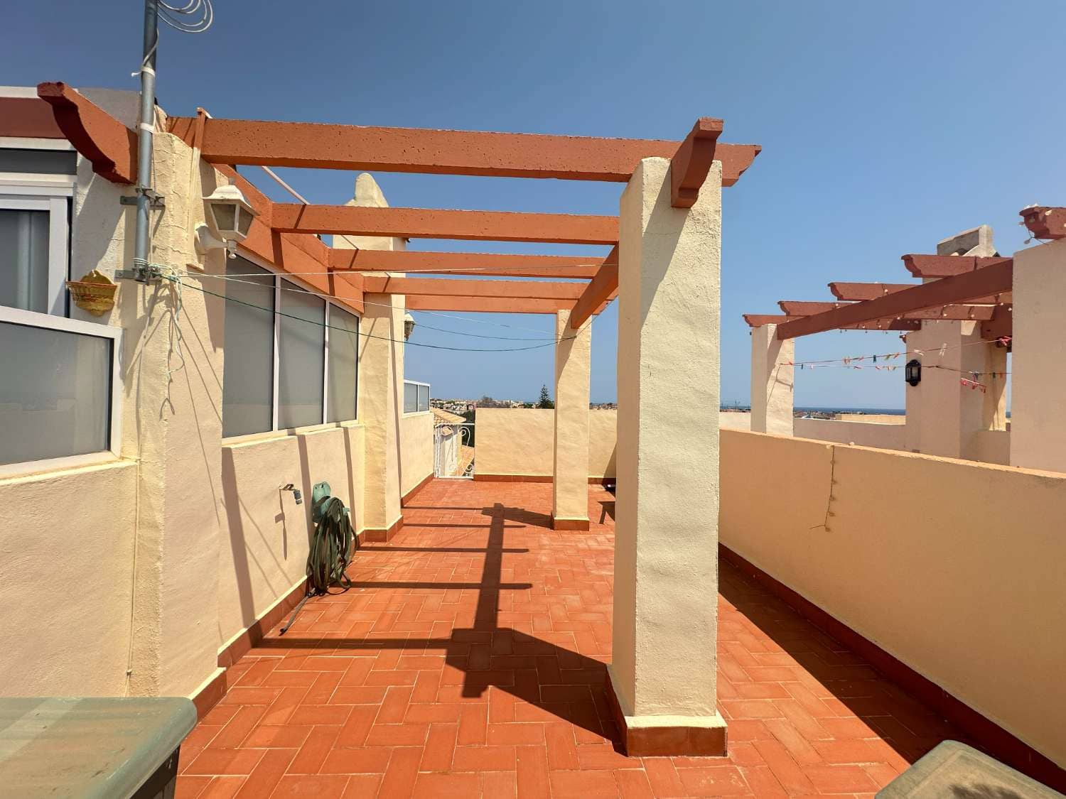 2 makuuhuone Asunto myytävänä paikassa Orihuela mukana uima-altaan - 148 000 € (Ref: 9197501)