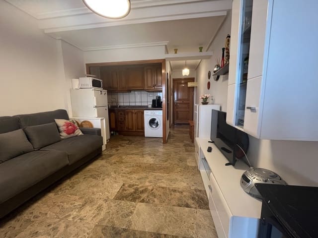 1 makuuhuone Ranta-asunto myytävänä paikassa Torrevieja mukana uima-altaan - 85 000 € (Ref: 9200295)