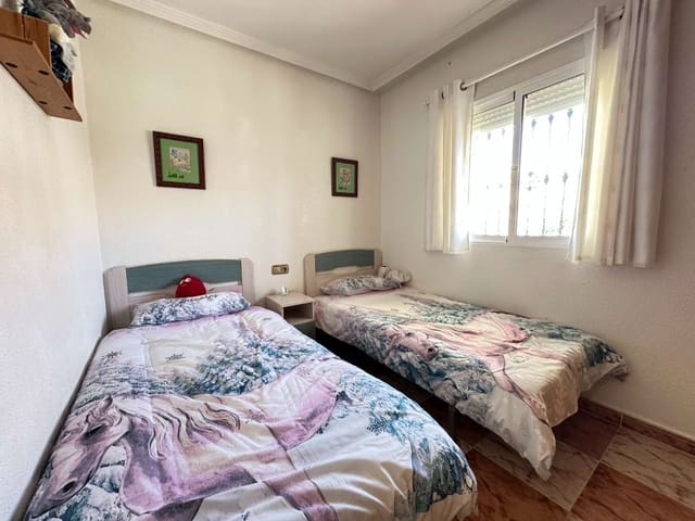 2 sovrum Bungalow till salu i Playa Flamenca, Orihuela med pool - 165 000 € (Ref: 9208114)