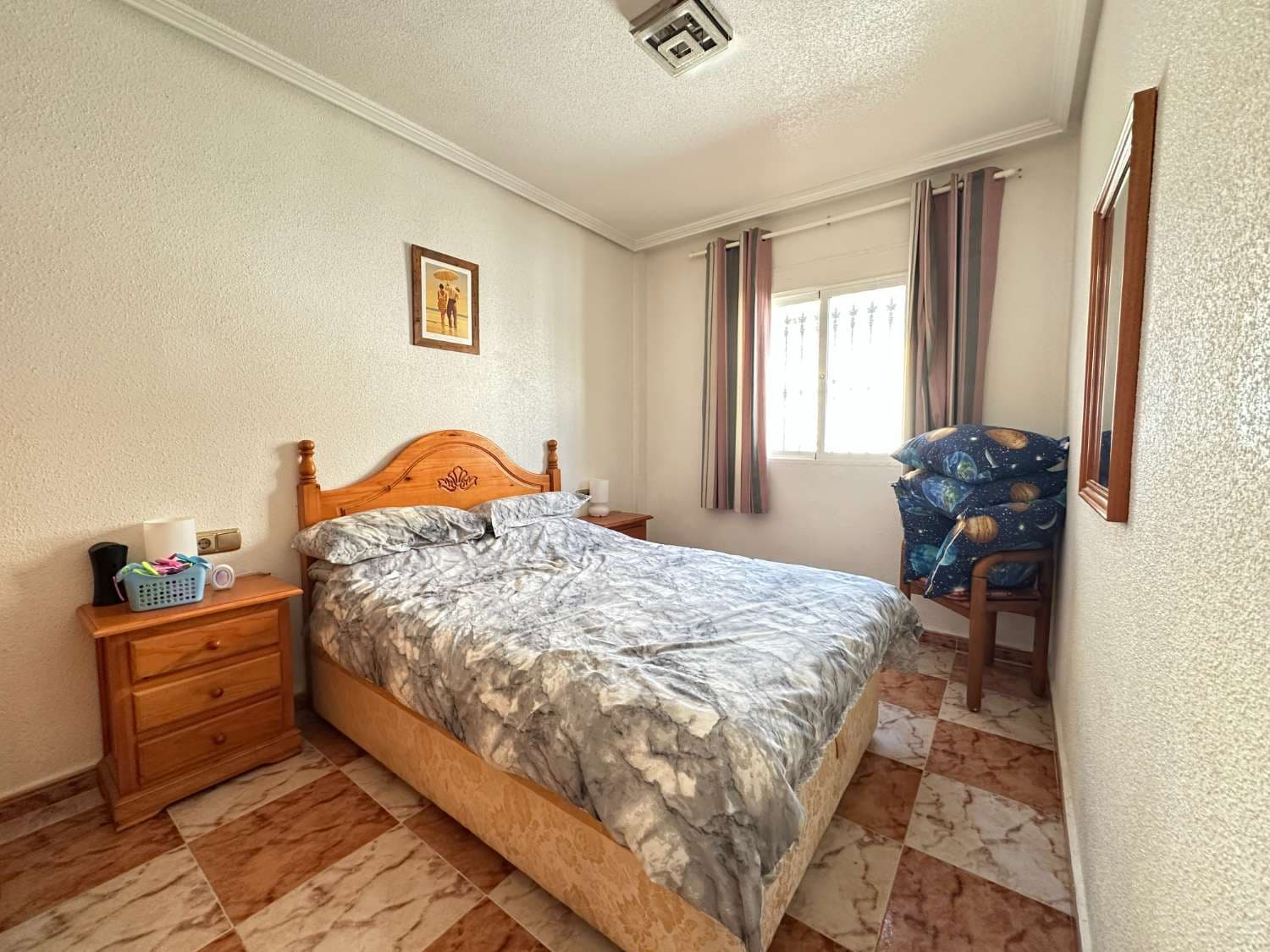 2 soveværelse Bungalow til salg i Playa Flamenca med swimmingpool - € 165.000 (Ref: 9208114)