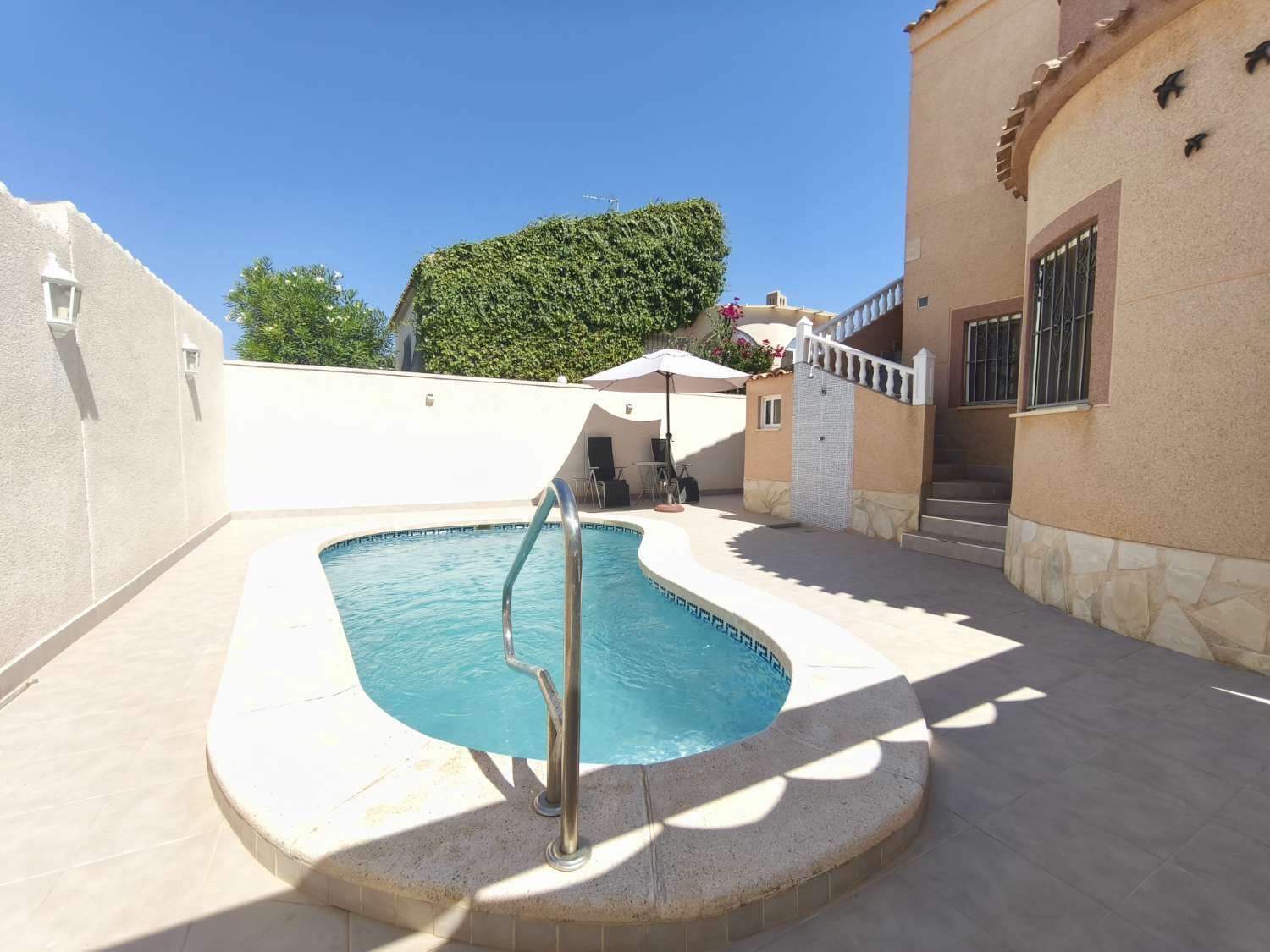 3 bedroom Villa for sale in Orihuela with pool - € 349,900 (Ref: 9217177)