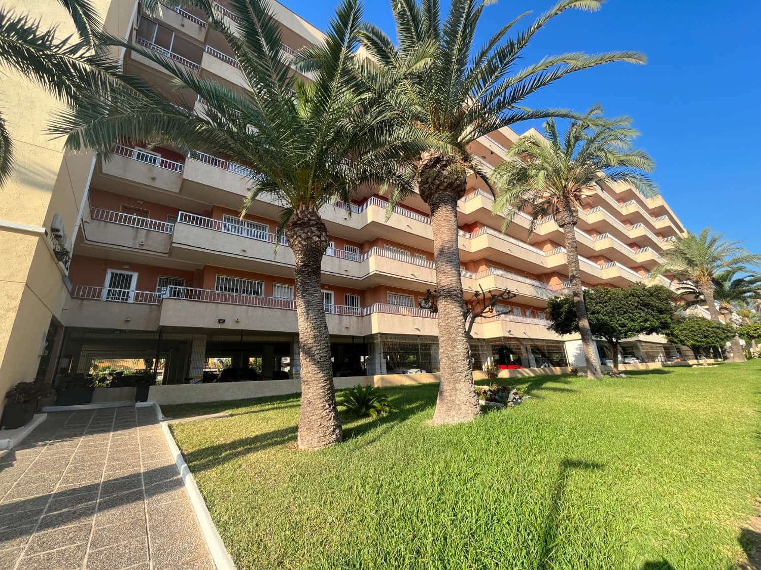 3 sovrum Lägenhet till salu i Orihuela med pool garage - 189 000 € (Ref: 9219726)