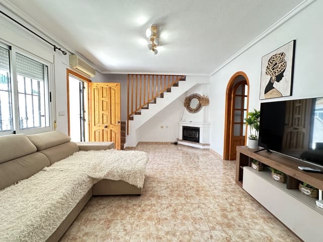 3 makuuhuone Asunto myytävänä paikassa Orihuela mukana uima-altaan - 249 900 € (Ref: 9226250)