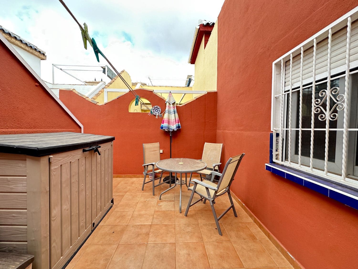 2 slaapkamer Bungalow te koop in Orihuela met zwembad - € 170.000 (Ref: 9232389)