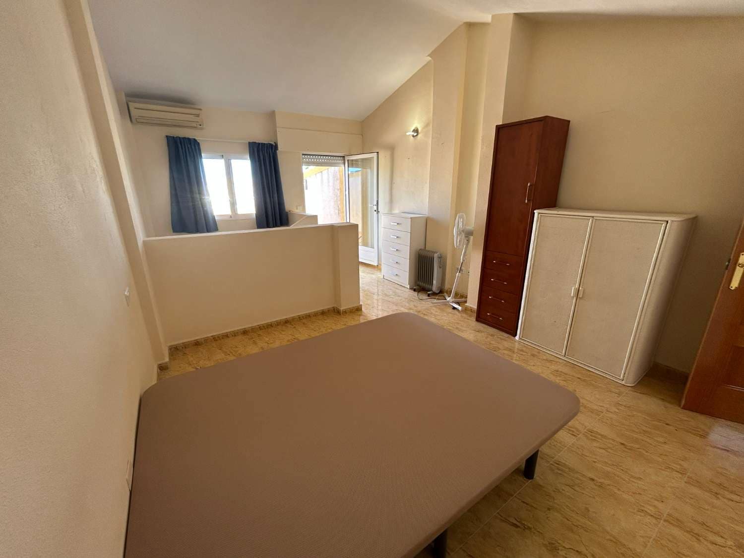 3 soveværelse Lejlighed til salg i Orihuela med swimmingpool - € 159.950 (Ref: 9236033)