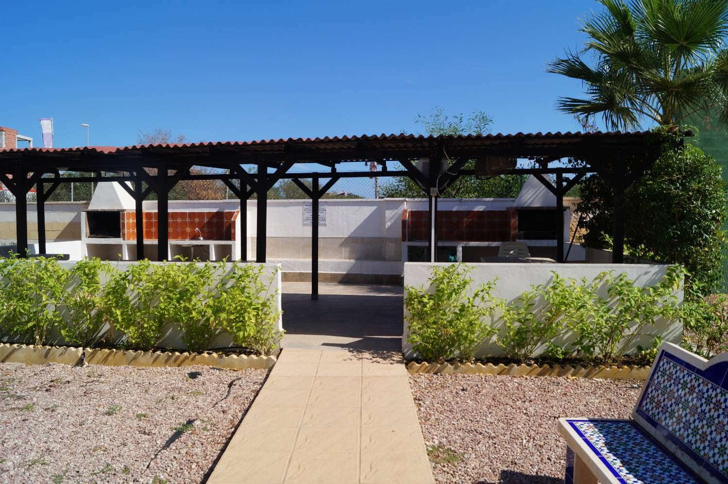 2 bedroom Bungalow for sale in Orihuela with pool - € 169,000 (Ref: 9242715)