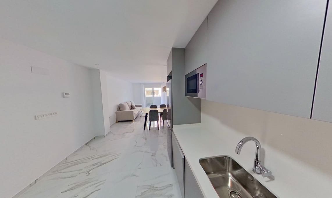 2 makuuhuone Ranta-asunto myytävänä paikassa Torrevieja mukana uima-altaan - 239 000 € (Ref: 9251881)