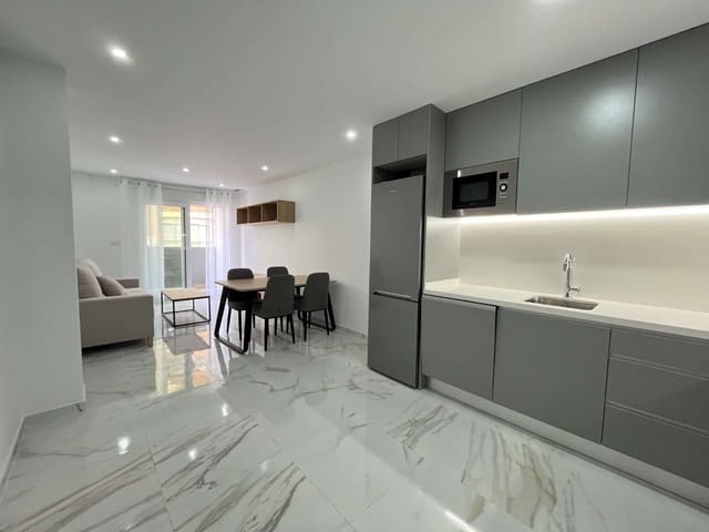 2 makuuhuone Ranta-asunto myytävänä paikassa Torrevieja mukana uima-altaan - 239 000 € (Ref: 9251881)