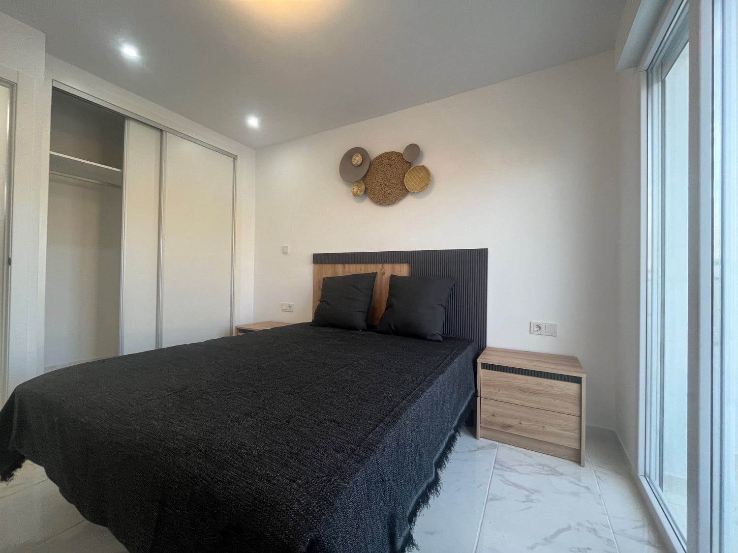 3 soveværelse Semi-Rækkehus til salg i Torrevieja med swimmingpool - € 229.000 (Ref: 9251882)