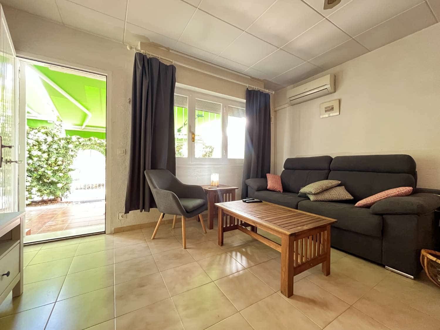 3 soveværelse Bungalow til salg i Orihuela med swimmingpool - € 225.000 (Ref: 9254733)