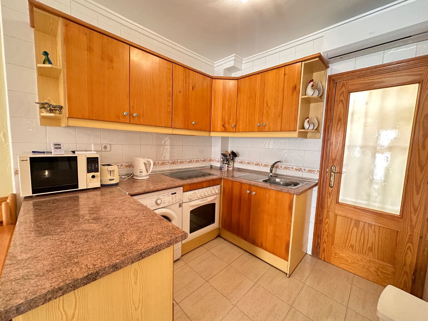 2 bedroom Beach Apartment for sale in Orihuela - € 128,500 (Ref: 9284927)