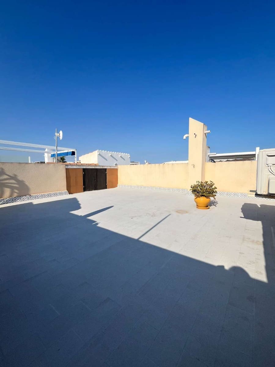 2 makuuhuone Ranta-asunto myytävänä paikassa Orihuela mukana uima-altaan - 135 000 € (Ref: 9291056)