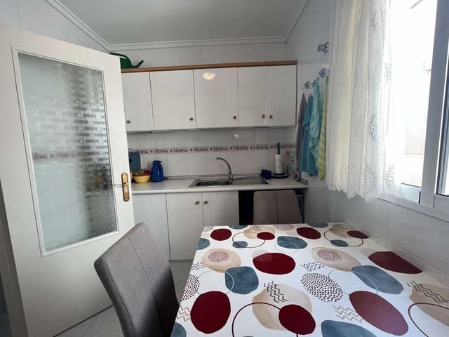 2 makuuhuone Ranta-asunto myytävänä paikassa Orihuela mukana uima-altaan - 135 000 € (Ref: 9291056)