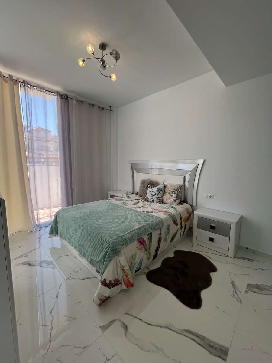 3 bedroom Villa for sale in Orihuela with pool - € 575,000 (Ref: 9294196)