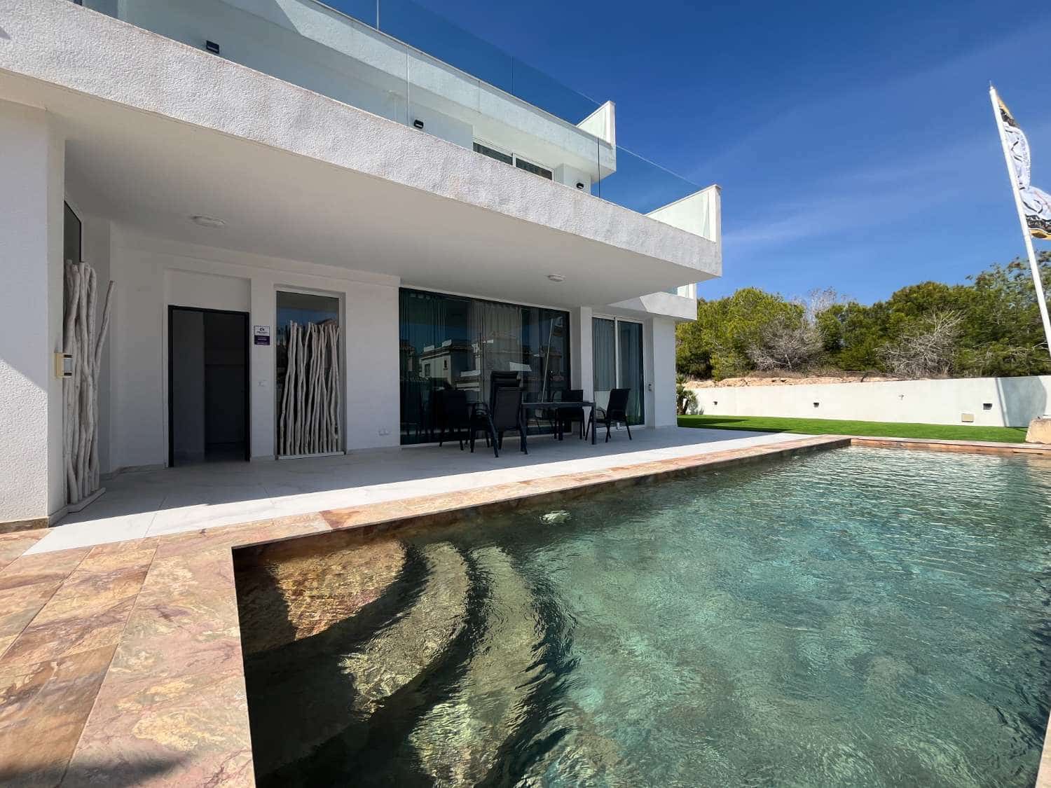 3 bedroom Villa for sale in Orihuela with pool - € 575,000 (Ref: 9294196)