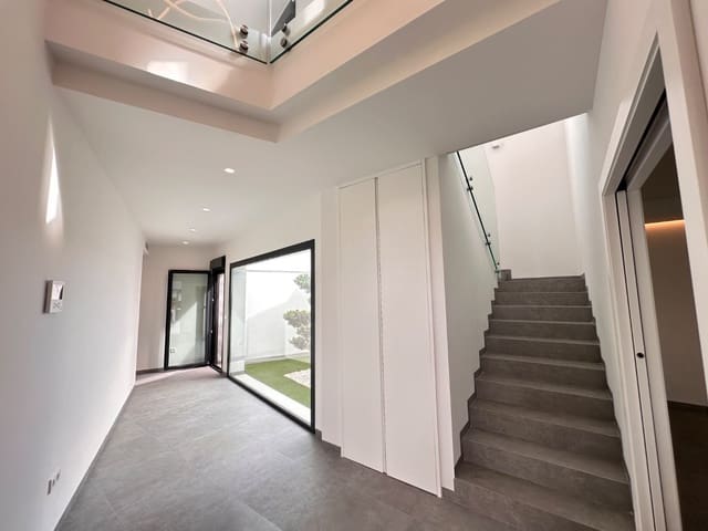 5 sovrum Radhus till salu i San Pedro del Pinatar med pool - 1 300 000 € (Ref: 9297458)