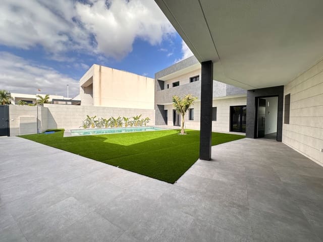 5 sovrum Radhus till salu i San Pedro del Pinatar med pool - 1 300 000 € (Ref: 9297458)