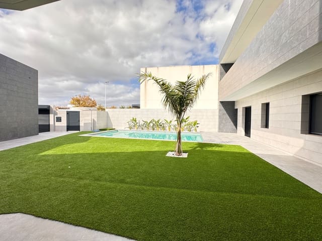 5 sovrum Radhus till salu i San Pedro del Pinatar med pool - 1 300 000 € (Ref: 9297458)